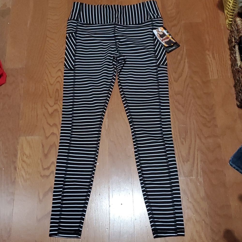 NWT Avia fashion leggings sz m